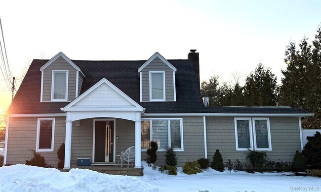 Building Photo - 12 Bunnell Pl