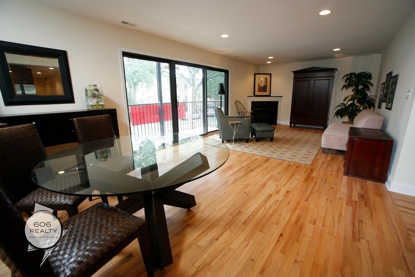 Photo - 6954 N Greenview Ave Unidad 1