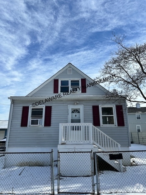 Building Photo - 504 Eureka St Rental