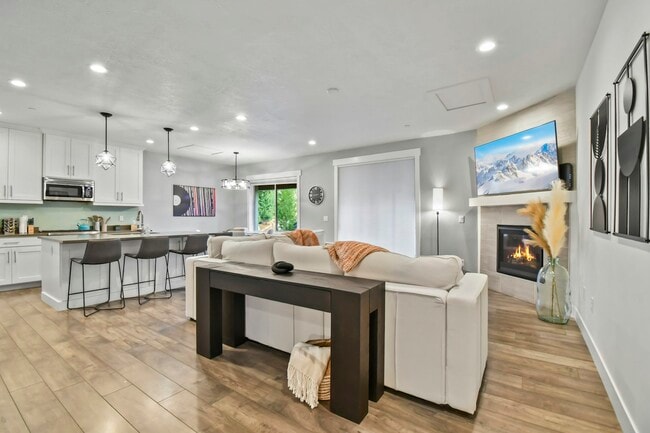 Building Photo - 3312 Quarry Springs Dr