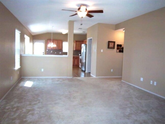 Photo - 2320 Pearson Way
