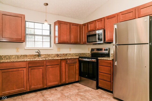 Photo - 4002 Harmony Dr