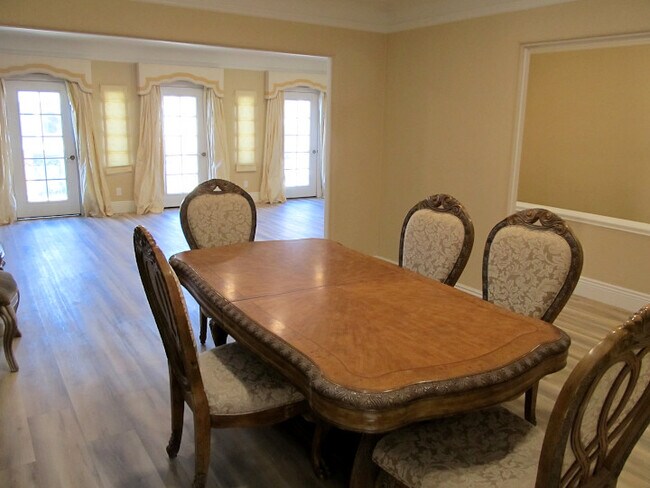 Photo - 1427 Chestnut St Unidad 1427