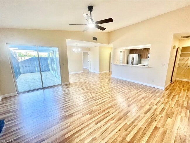 Photo - 6000 Timberwood Cir Unidad 201 Rental