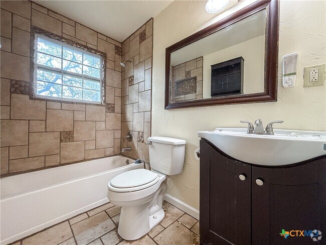 Building Photo - 571 Firefly Dr Rental