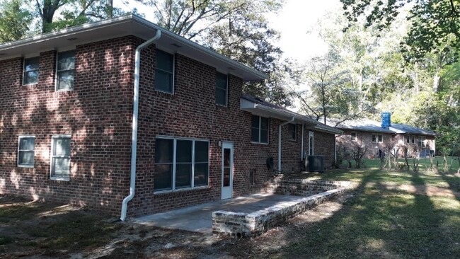 Photo - 312 Harvey Cir