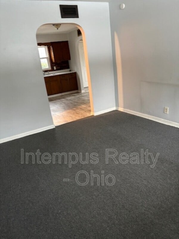 Photo - 802 Palmer Ave