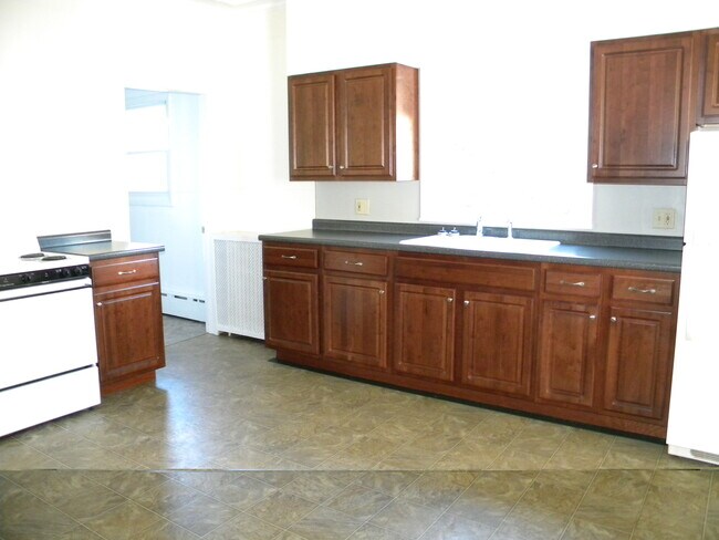 Photo - 39 Cook St Unidad First Floor