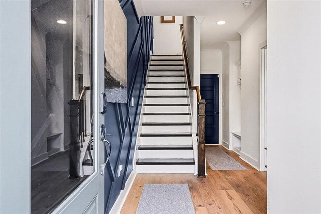 Photo - 2054 Rockledge Rd NE