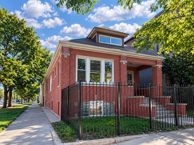 Photo - 3025 E 80th Pl