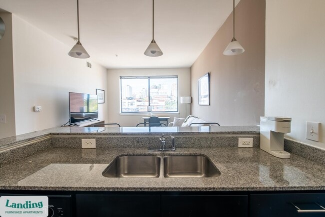 Photo - 1820 E Broad St Unidad 341.1407028