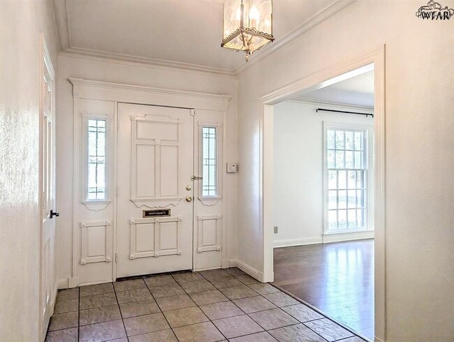 Photo - 2101 Berkeley Dr