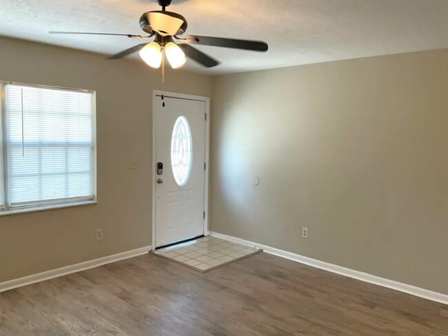 Photo - 306 Spring Creek Ave Casa