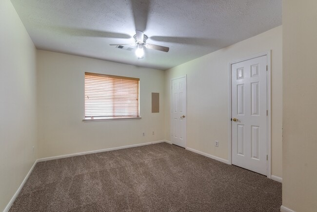 Photo - 17143 Summer Hollow Dr