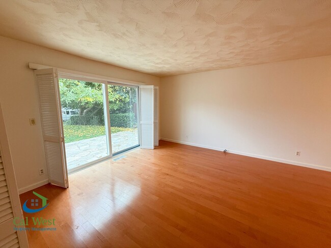 Photo - $4695 - Spacious 5 Bed/3 Bath Gilroy Home Located in Sunrise Park Neighborhood