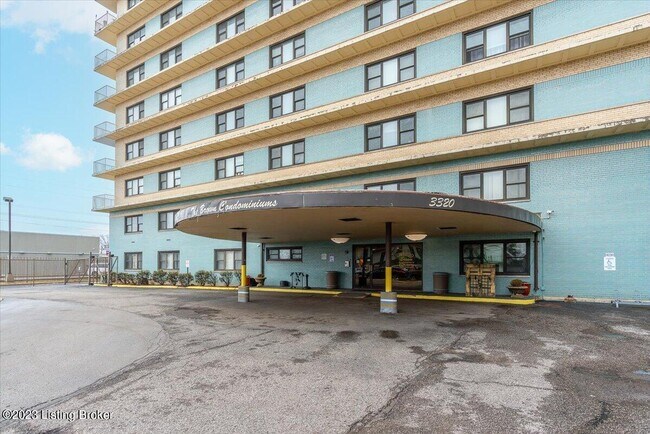 Photo - 3320 Bardstown Rd Unit APT V17