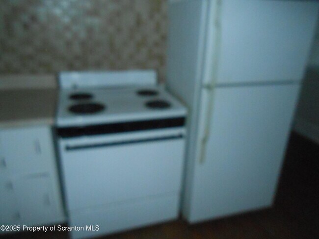 Photo - 624-624 N Main St