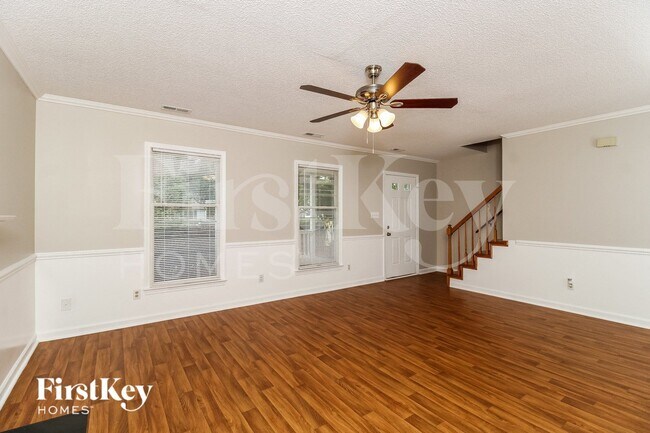 Photo - 4305 Oak Glen Dr