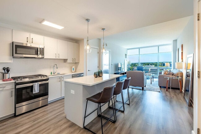 Photo - 405 Atlantic St Unidad FL18-ID1323697P