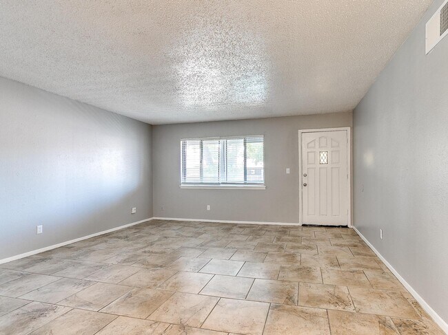 Photo - Avery Square Apartments