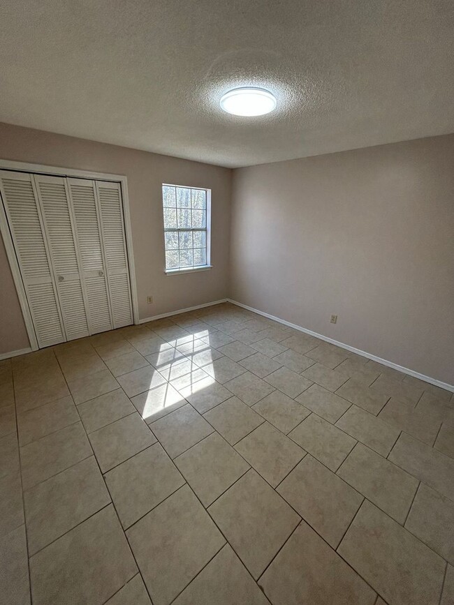 Photo - Carrollton City Apartment!