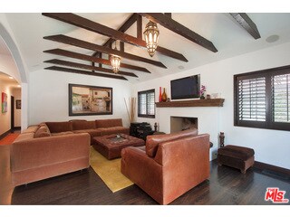 Photo - 9031 Rosewood Ave