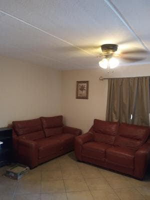 Photo - 104 E Parade Dr Unit 19