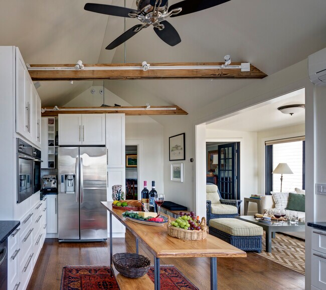 La mejor cocina - 437 State St