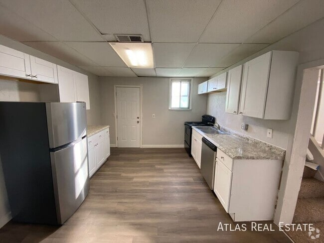Building Photo - 814 Mariposa St Rental