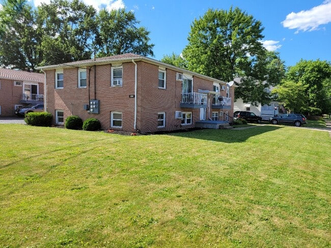 Photo - 455 8th St Unit 2