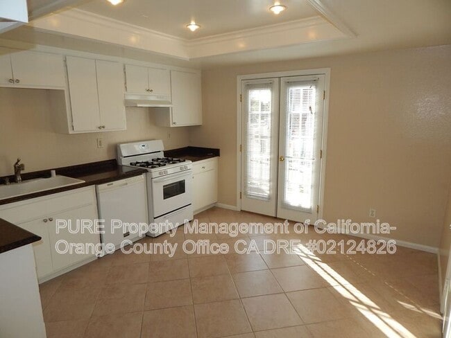 16972 Hoskins Lane Unit 5
