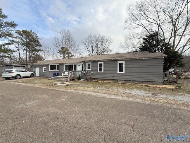 Photo - 1507 McCullough Ave NE