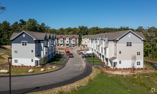 Alt Exterior - Amelia Villages