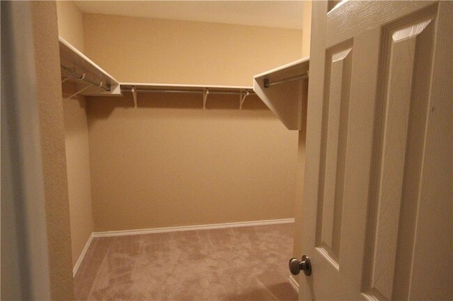 Photo - 207 Sunny Brook Dr