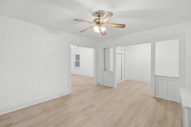 Building Photo - 616 Chestnut St Unit 2