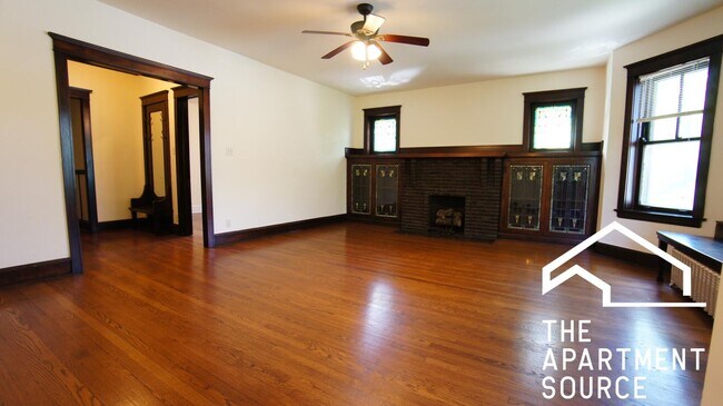 Photo - 2825 W Logan Blvd Unit 1
