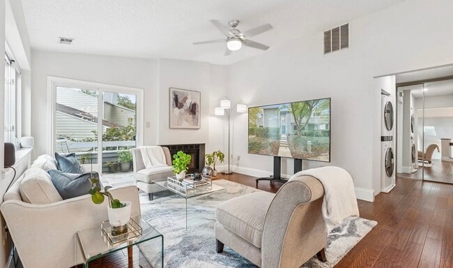 Building Photo - 1904 Villaridge Dr Unit B Rental