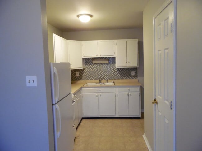 Photo - 2157 Cypress Dr Unit B