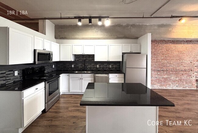 Photo - 204 Walnut St Unit 214