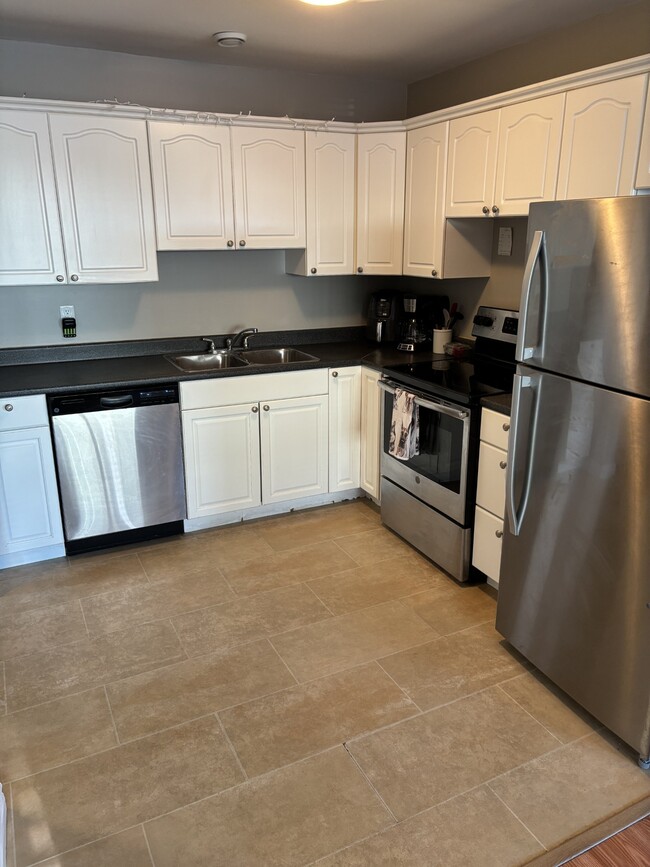 Building Photo - 15 Magazine St Unit 104