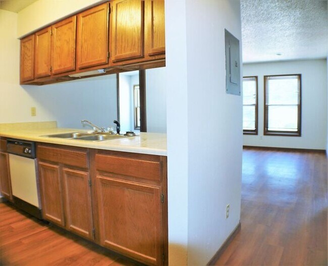 Photo - $1,195 | 2 Bedroom, 2 Bathroom Apartment |...