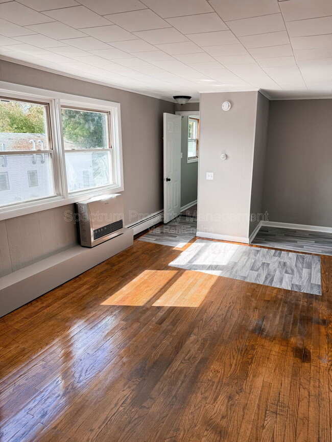 Photo - 88 Elm St Unit 3