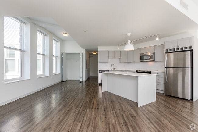 2BR, 2.5BA - 2E