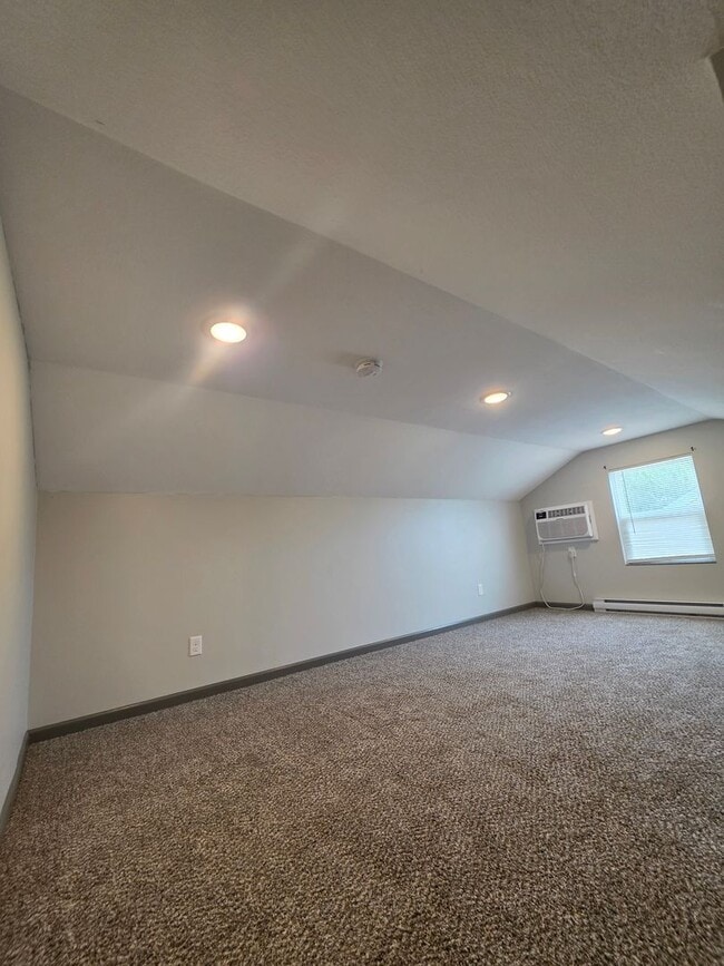 610 New York Ave Unit 3