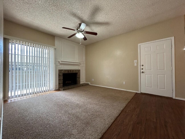 Photo - 5102 80th St Unit APT 106