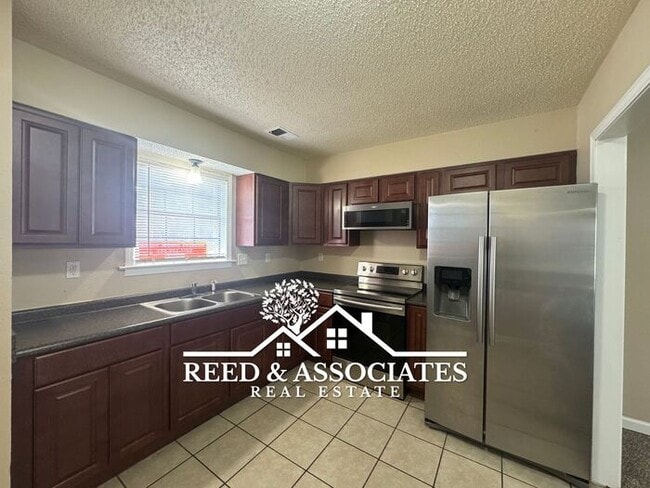 Photo - 2 Bedroom Townhome in Southeast Area