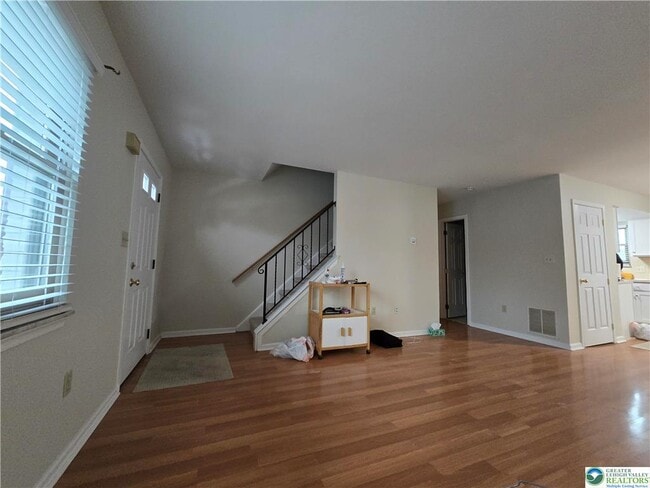 Photo - 1223 N Albright Ave