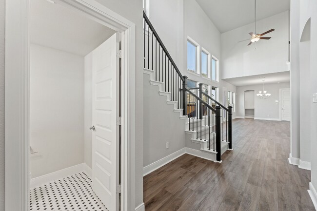 Photo - 13825 Wembley Bnd Wy