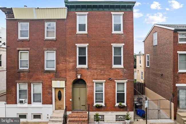 Building Photo - 308 N 39th St Rental