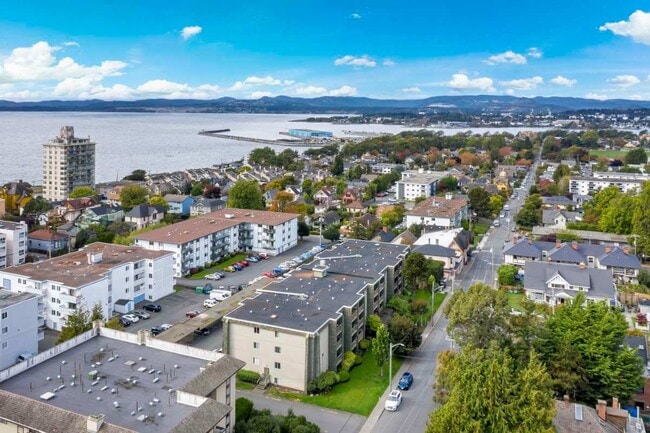 Niagara Court Apartments